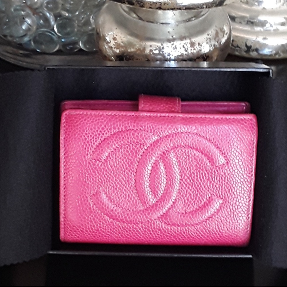 Authentic Chanel Caviar Wallet